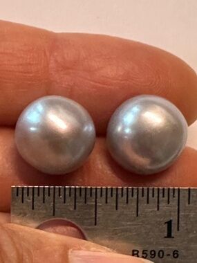 12.4mm Gray Cultured Pearls - 925 Sterling Silver Stud Earrings